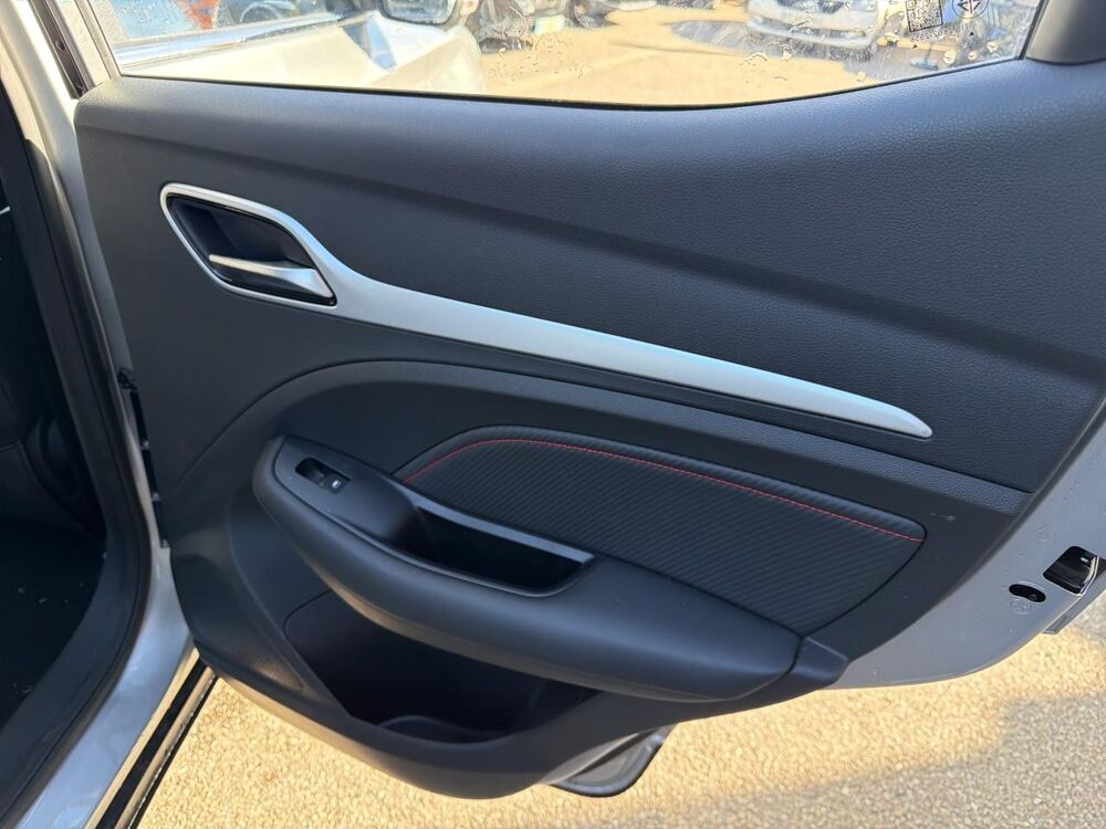 ZS EV 1.5 vti-tech 106 luxury 2023 occasion 85150 Les Achards