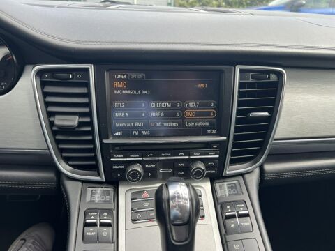 Panamera V6 TDI 250 TIPTRONIC - SUIVI PORSCHE - BOSE - TOIT OUVRANT 2011 occasion 13760 Saint-Cannat