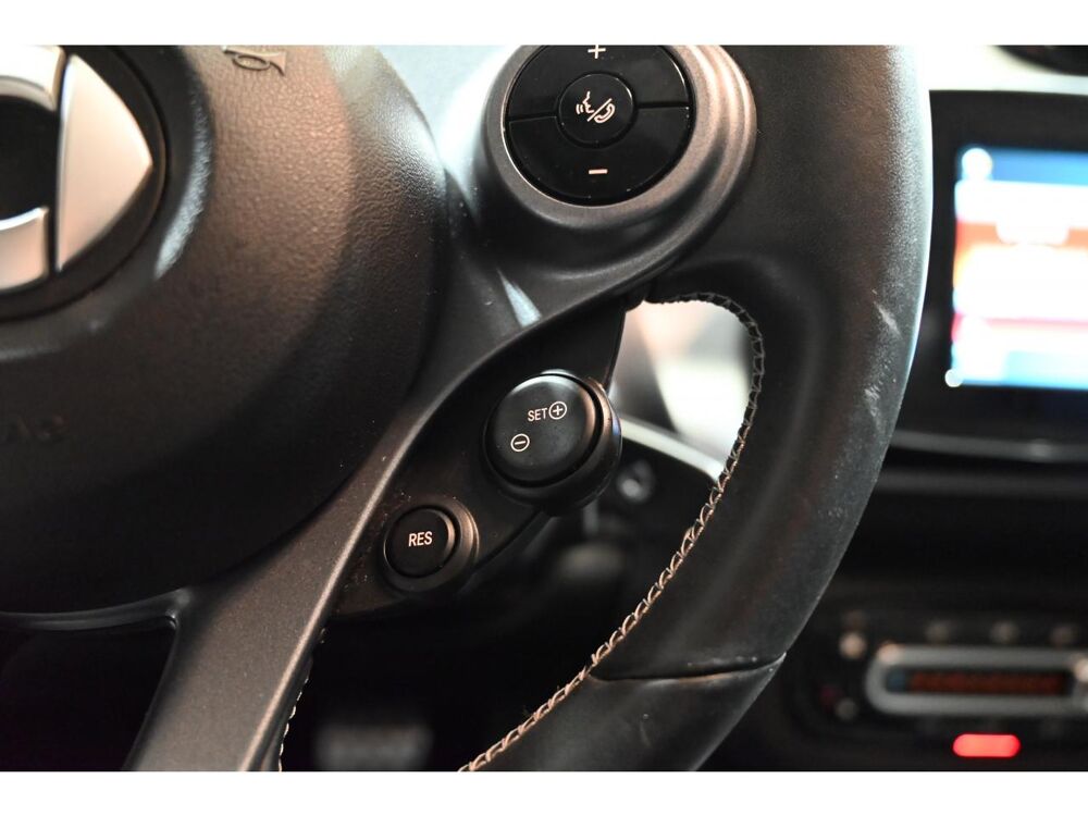ForTwo Smart Cabrio 0.9i - 90 S&S - BV Twinamic Euro 6c CABRIOLET 2019 occasion 77100 Meaux