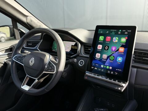 Symbioz E-Tech Full Hybrid 145 Iconic avec Cam&eacute;ra 360&deg;, et Hayon mai 2025 occasion 35300 Foug&egrave;res