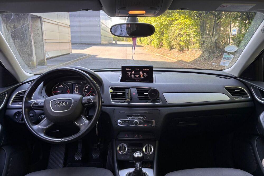 Q3 2.0 TDI DPF - 140 Ambiente - DISTRIBUTION OK - EMBRAYAGE OK 2012 occasion 77185 Lognes
