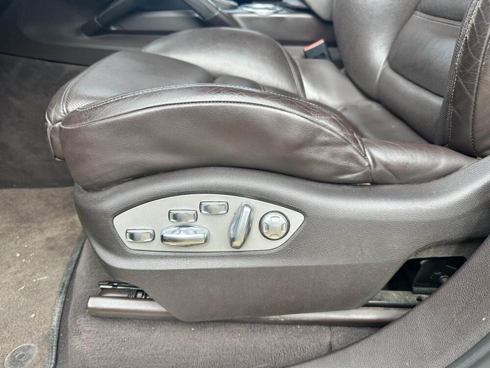 Cayenne TURBO 4.8 V8 500 CH - PCCB - BURMESTER - PDCC - SUIVI PORSCH 2010 occasion 13760 Saint-Cannat