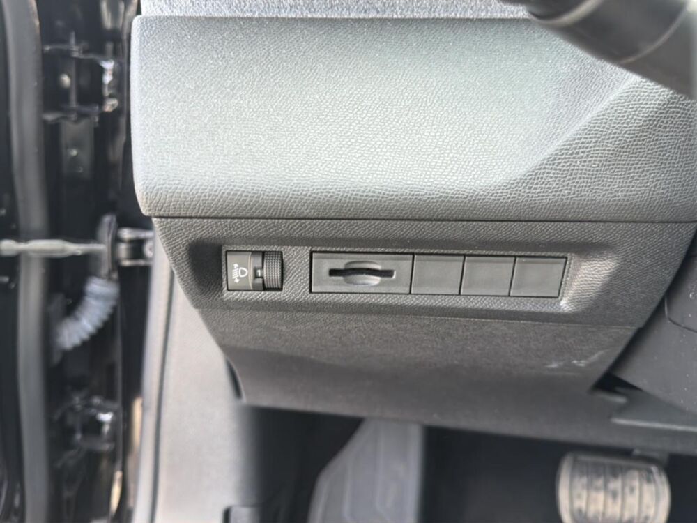 408 Hybrid 136 allure e-dcs6 2024 occasion 88150 Chavelot