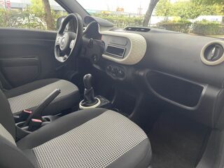 Twingo 1.0 SCe - 70 E6C Bo&icirc;te courte III BERLINE Life 2 2018 occasion 77185 Lognes