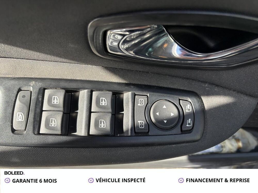 Sc&eacute;nic 1.2 Energy TCe 130 - EMBRAYAGE ET DISTRIBUTION NEUF Limited 2015 occasion 78760 Jouars-Pontchartrain
