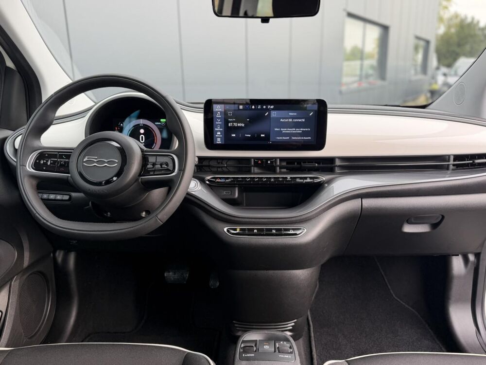 500 Electrique 3+1 95ch 23.8kWh Icone - Test SOH +95% 2024 occasion 35300 Foug&egrave;res