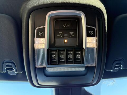 RAM 1500 CREW LAIE SPORT NIGHT EDITION 2025 occasion 91830 Le Coudray-Montceaux