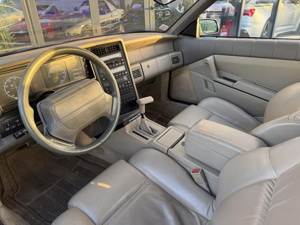 Fleetwood ALLANTE 1993 occasion 33450 Montussan