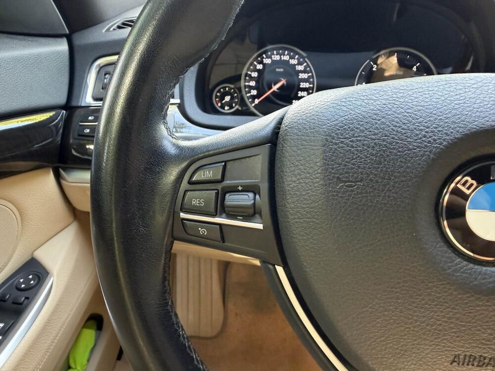 S&eacute;rie 5 520d - BVA GRAN TURISMO F07 LCI Luxury PHASE 2 2016 occasion 77185 Lognes