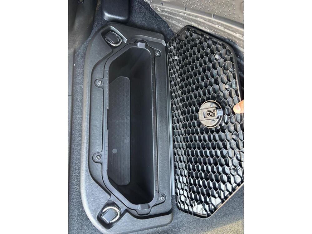 RAM 1500 CREW LIMITED NIGHT EDITION BOX HAYON MULTI V8 5,7L 2026 occasion 91830 Le Coudray-Montceaux