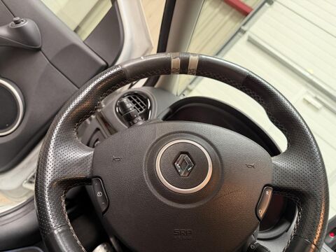 Clio 3 1.5 DCI 105 GT GORDINI PREMIERE MAIN 2011 occasion 52100 Bettancourt-la-Ferr&eacute;e