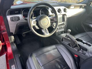 Mustang GT Fastback 5.0 V8 450 COUPE - Fran&ccedil;aise 2019 occasion 49070 Beaucouz&eacute;