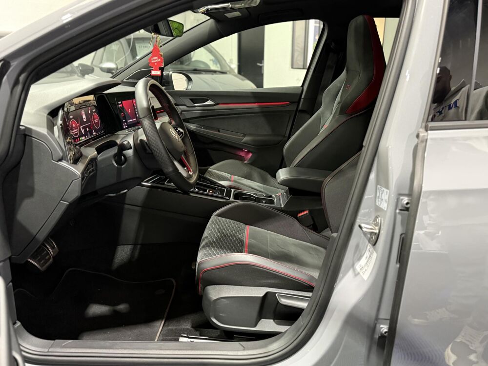 Golf GTI CLUBSPORT 2.0 TSI - 300 DSG 7 SUIVI VW TOIT OUVRANT GARA 2023 occasion 94360 Bry-sur-Marne