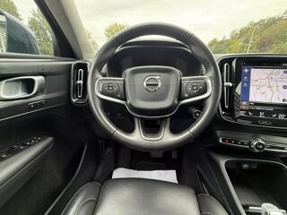 XC40 D3 AdBlue - 150 - BVA Geartronic Inscription GPS + TOIT OUV 2019 occasion 19100 Brive-la-Gaillarde