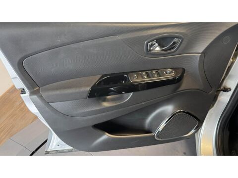 Captur 1.2 TCe 120 EDC Intens - 2013 - Garantie 12 mois 2013 occasion 60740 Saint-Maximin