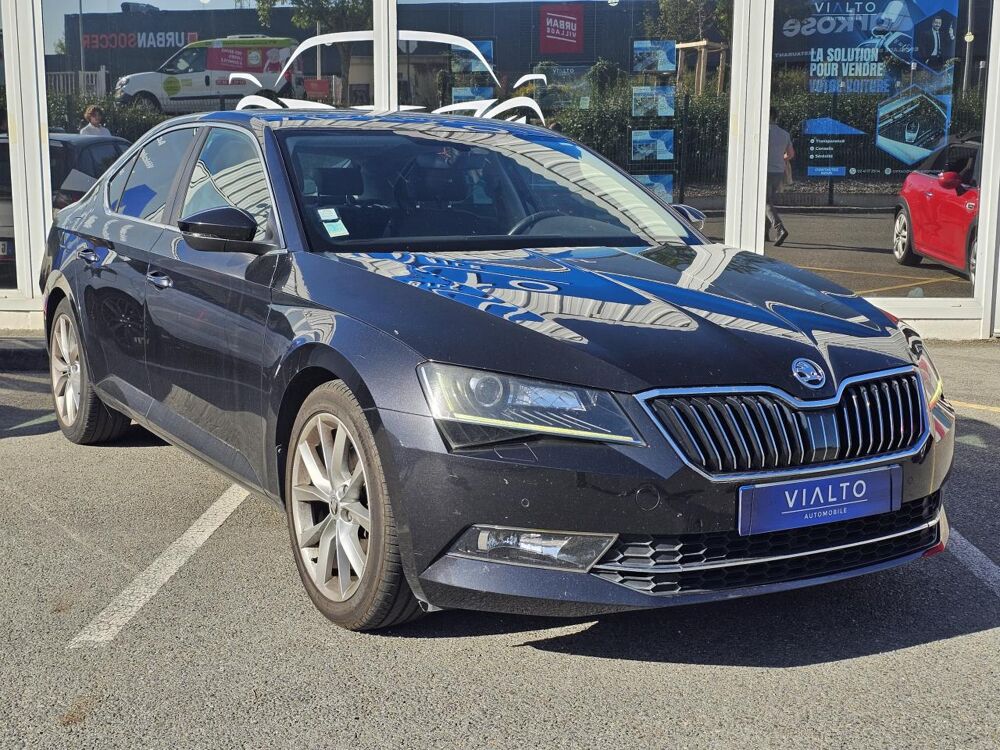 Superb III 2.0 16V TDI 150cv DSG6 Style - SUIVI ENTRETIEN COMPLET - 2016 occasion 49070 Beaucouz&eacute;