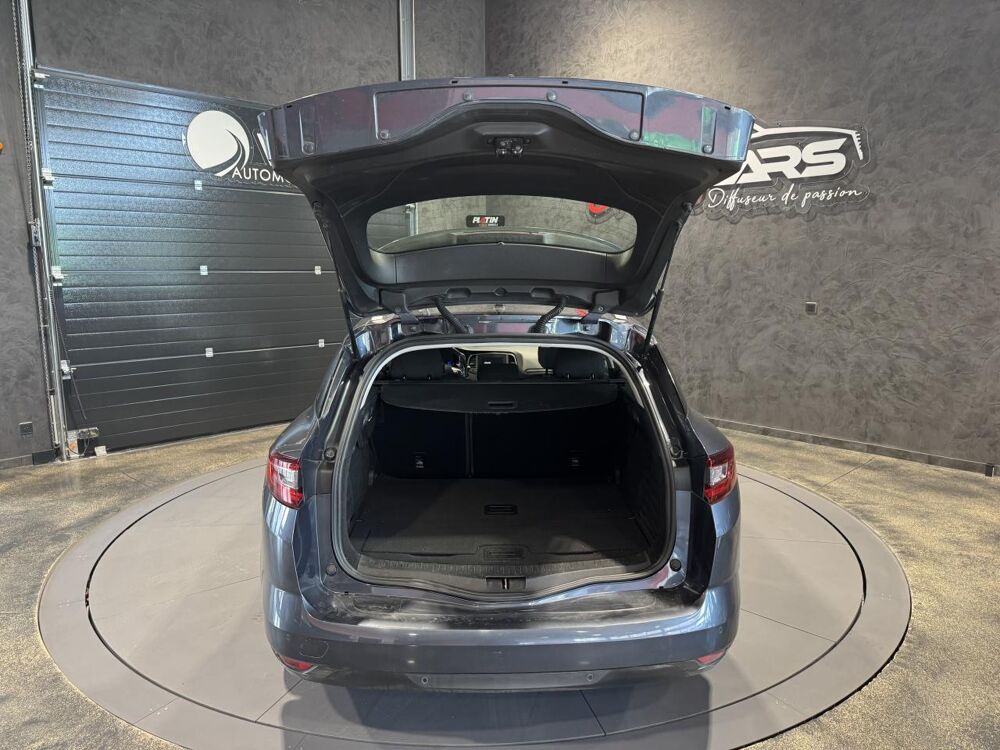 M&eacute;gane Estate 1.5 Blue dCi - 95 IV ESTATE BREAK Business PH 2019 occasion 25300 Pontarlier