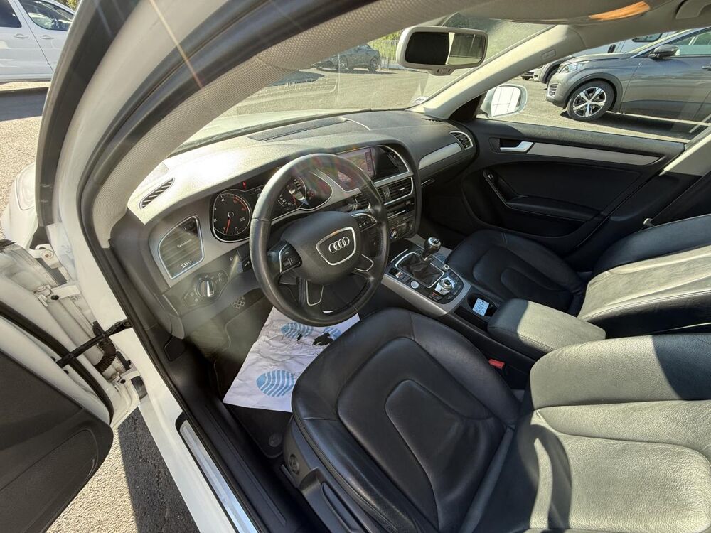 A4 Avant 2.0 TDI DPF Ultra Clean Diesel - 136 Attraction GPS + 2014 occasion 19100 Brive-la-Gaillarde