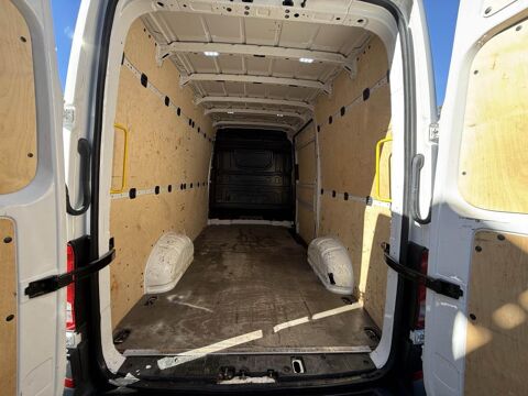 Crafter L3H3 2.0 TDI - 140 FOURGON Van Business TVA RECUPERABLE + GP 2022 occasion 19100 Brive-la-Gaillarde