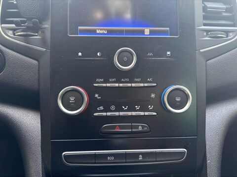 M&eacute;gane 1.5 Energy dCi - 110 IV BERLINE Intens 2017 occasion 77185 Lognes