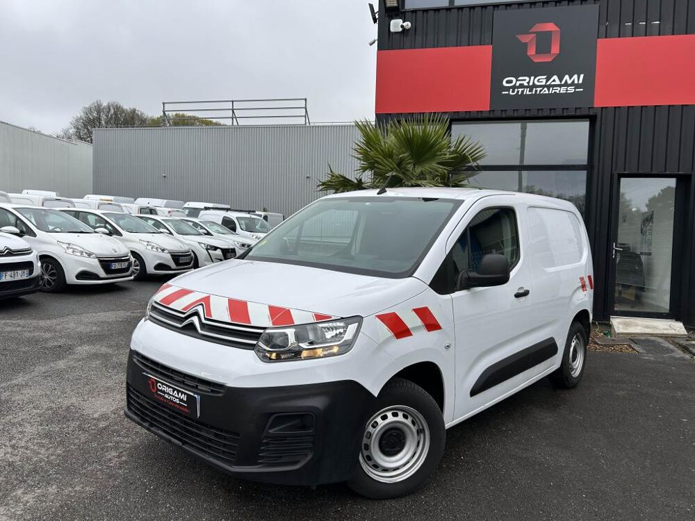 Berlingo M 1.5 BLUEHDI 100ch FOURGON 2022 occasion 44700 Orvault