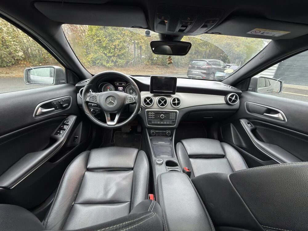 Classe GLA 200 d - BV 7G-DCT - Inspiration 2016 occasion 77185 Lognes