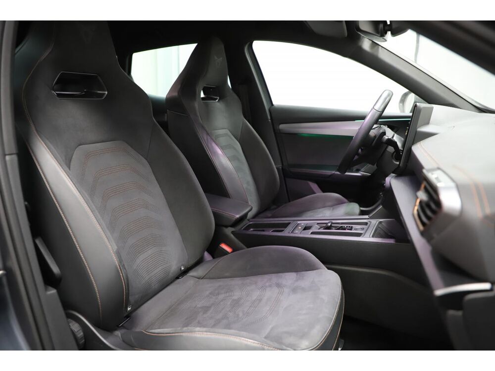 Formentor 1.4 e-Hybrid 245 Tribe Edition DSG 6 VZ 2024 occasion 06550 La Roquette-sur-Siagne