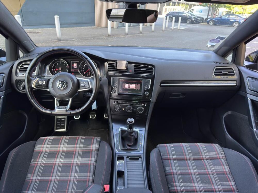 Golf 2.0 16V TSI BlueMotion - 230 VII BERLINE GTI Performance 2017 occasion 77185 Lognes