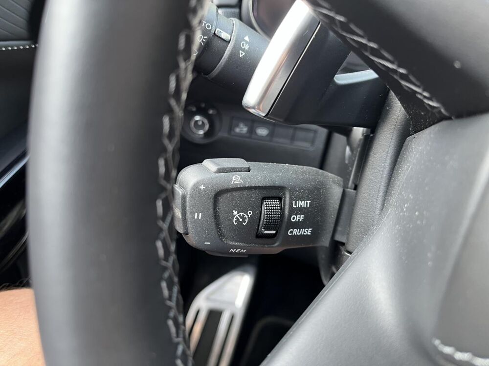 DS7 BlueHDi 130 Etoile EAT8  GPS  ToitOuv  Attelage  Ha 2025 occasion 34190 Ganges