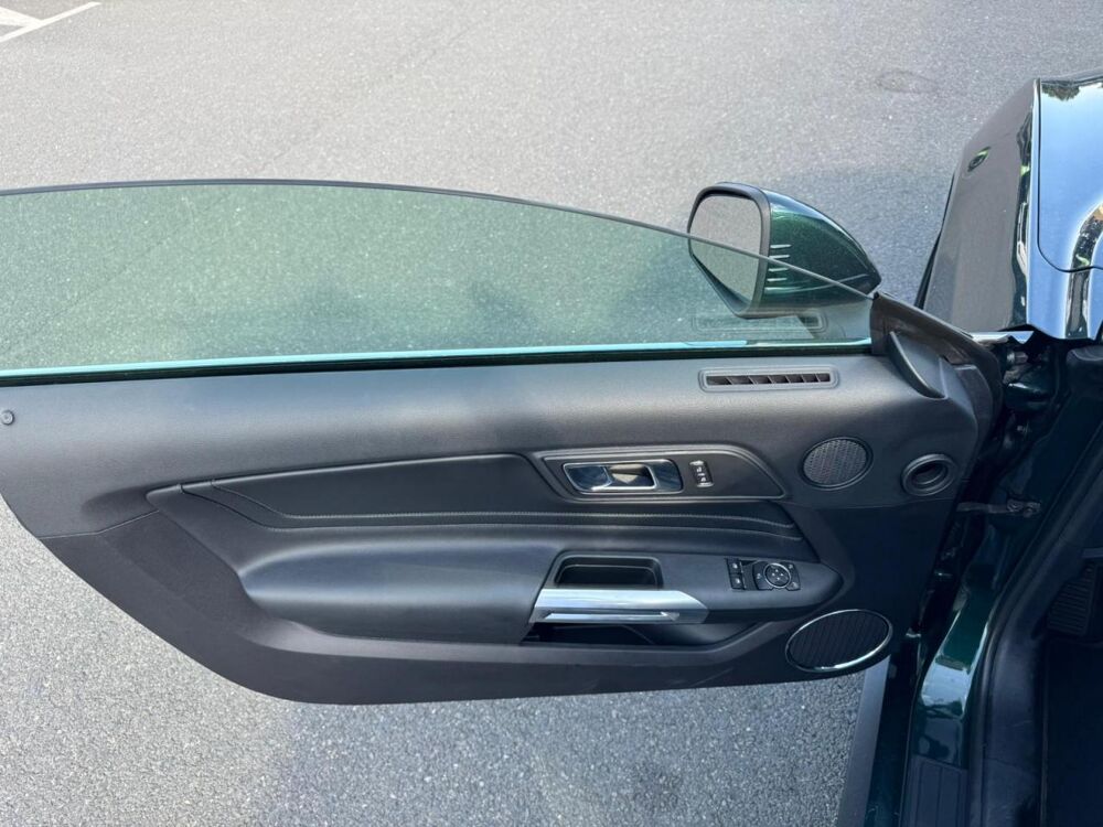 Mustang Fastback 5.0 V8 - BULLITT - MAGNERIDE 2019 occasion 91830 Le Coudray-Montceaux