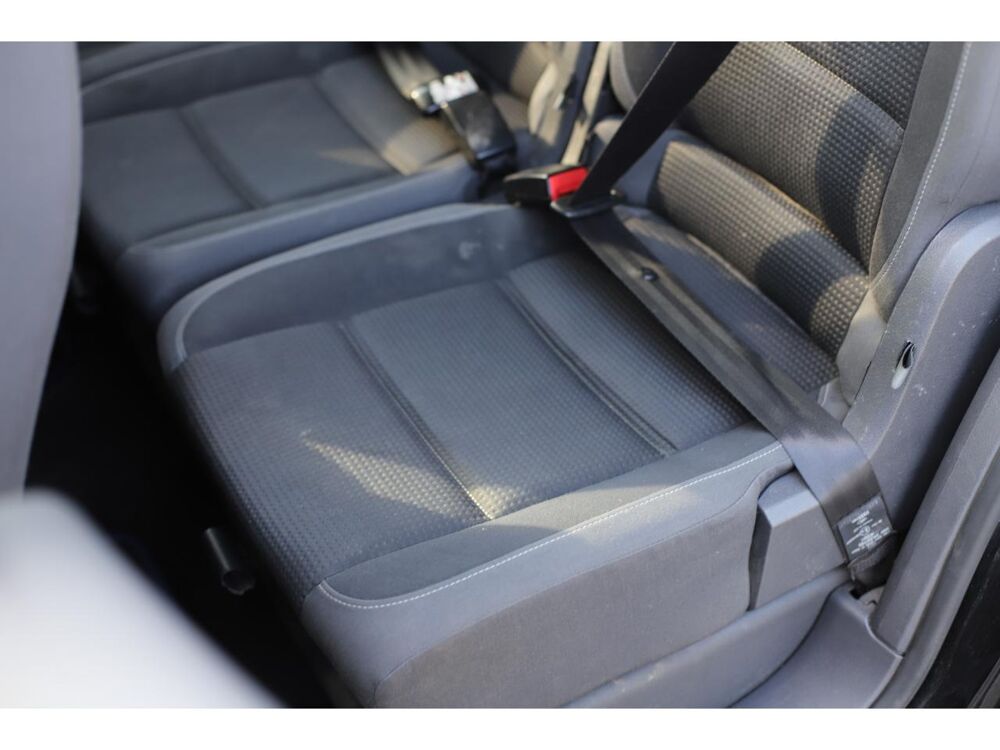 Touran 2.0 16V TDI - 140 Freestyle 7pl 2010 occasion 60740 Saint-Maximin