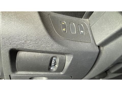 Kangoo Express L1 1.5 - 90 / GIRAFON / DISTRIBUTION + POMPE A EAU OK / ATT 2014 occasion 17600 Saujon