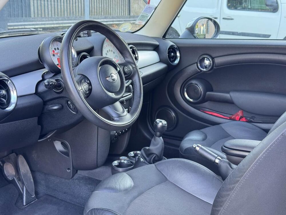 Cooper D 1.6 D FAP - 112 R56 LCI COUPE PHASE 2 2011 occasion 77185 Lognes