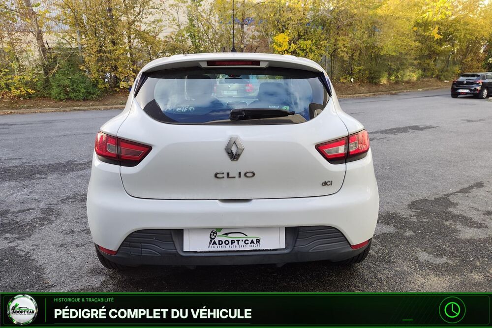 Clio 1.5 dCi - 75 cv - Soci&eacute;t&eacute; Air M&eacute;diaNav 2015 occasion 77185 Lognes