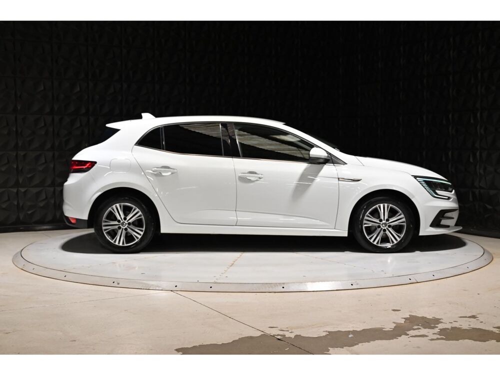 M&eacute;gane 1.3 TCe - 140 - FAP 2021N IV BERLINE Intens PHASE 2 2022 occasion 77100 Meaux