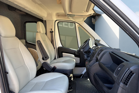 Boxer Peugeot 3.0 HDi 180 MTM Camion 2 chevaux 5 places 41 800 km 2013 occasion 78760 Jouars-Pontchartrain