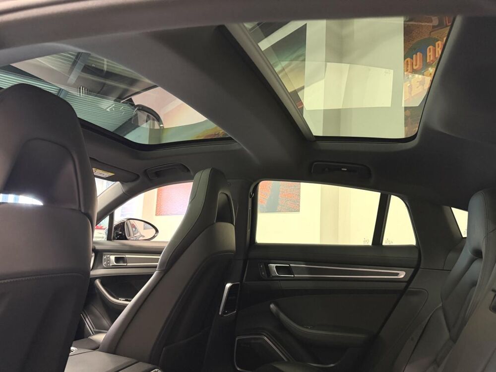 Panamera 4 E-Hybride 2.9i V6 462cv Platinum Edition 2023 occasion 38330 Montbonnot-Saint-Martin