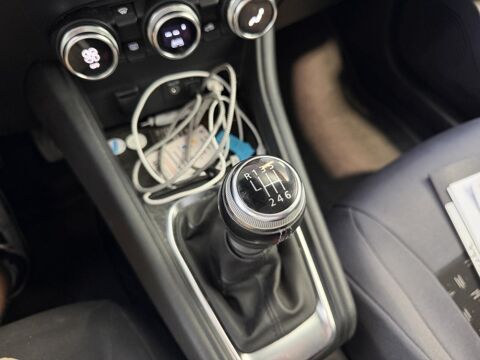 Captur 1.5 BLUEDCI 115CH INTENS GARANTIE 12 MOIS 2020 occasion 16000 Angoul&ecirc;me