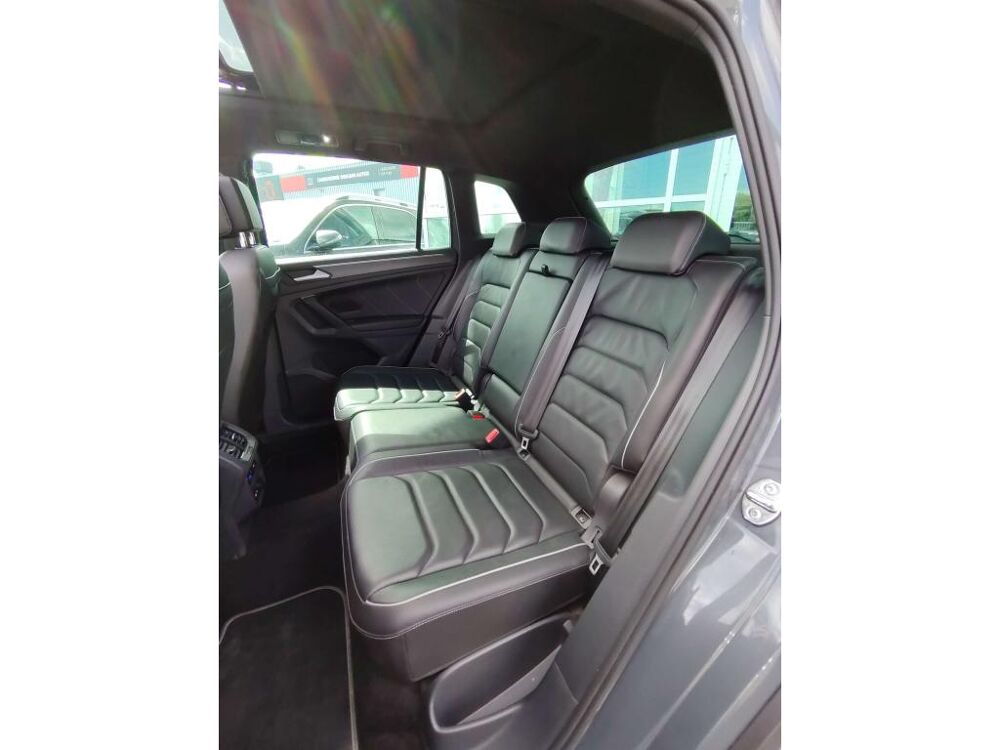 Tiguan R-LINE EXCLUSIVE EHYBRID 245ch DSG6 RECHARGEABLE 2021 occasion 44700 Orvault
