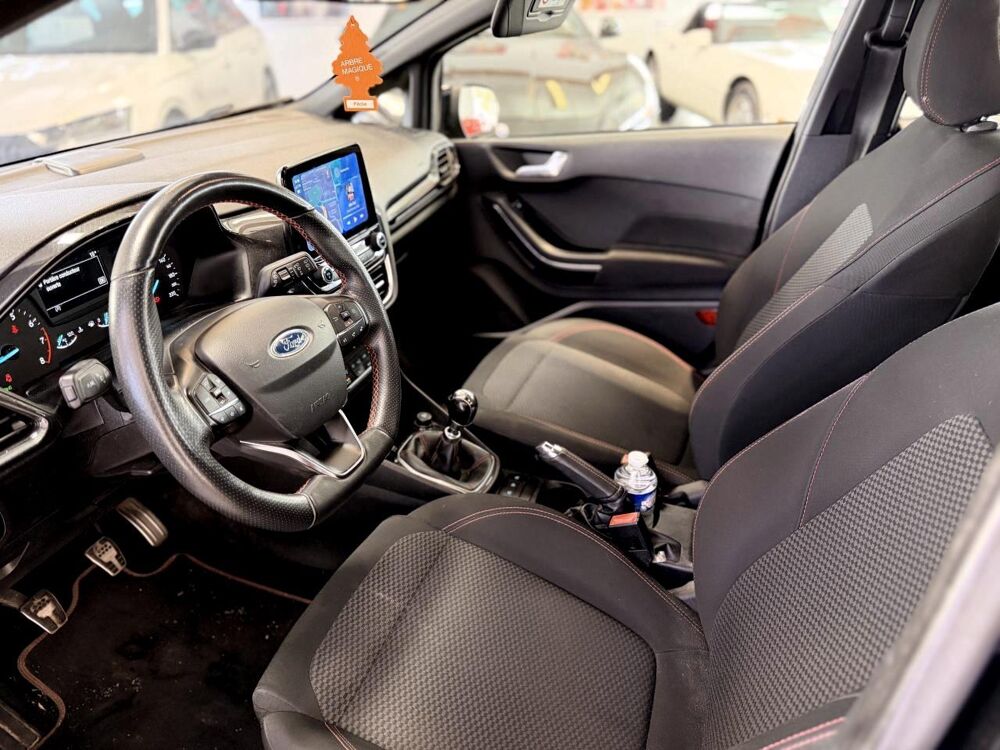 Fiesta 1.0 EcoBoost - 100 S&S Euro 6.2 2017 BERLINE ST-Line PHASE 2019 occasion 16000 Angoul&ecirc;me