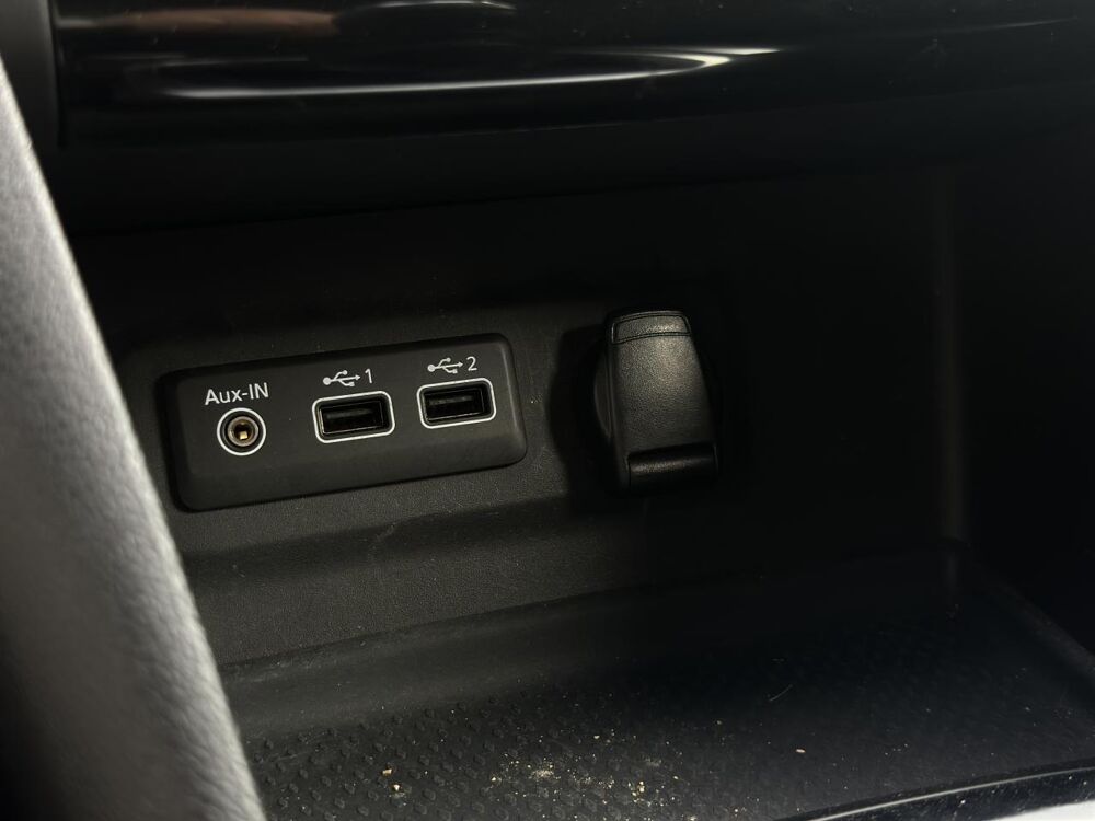 M&eacute;gane IV 1.5 dCi 115 IV Intens + CARPLAY + CAMERA + TETE HAUTE 2021 occasion 13760 Saint-Cannat