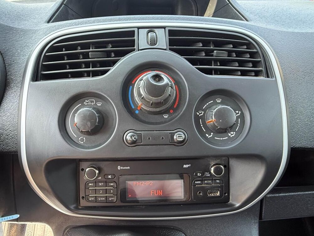 Kangoo Express L2 1.5 Energy dCi FAP - 90 Grand Volume Confort ATTELAGE + 2017 occasion 19100 Brive-la-Gaillarde