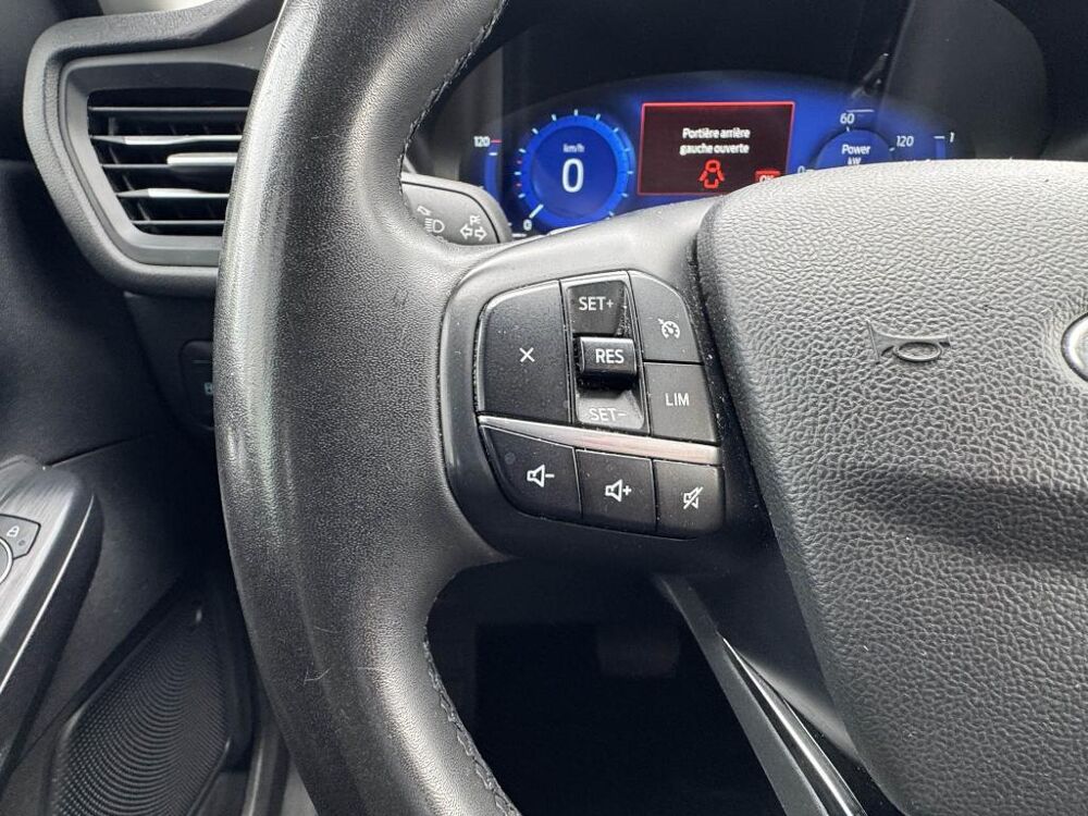 Kuga PHEV 2.5 Duratec 225ch e-CVT PHEV 2023 occasion 44700 Orvault