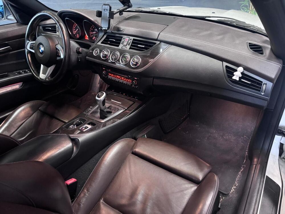 Z4 sDrive 28i 245 CH ROADSTER E89 FINITION Lounge GARANTIE 6 M 2013 occasion 33700 M&eacute;rignac