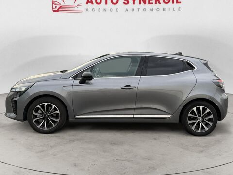 Clio 1.6 E-Tech Hybride - 145 - BVA multi-modes V BERLINE Techno 2023 occasion 13400 Aubagne