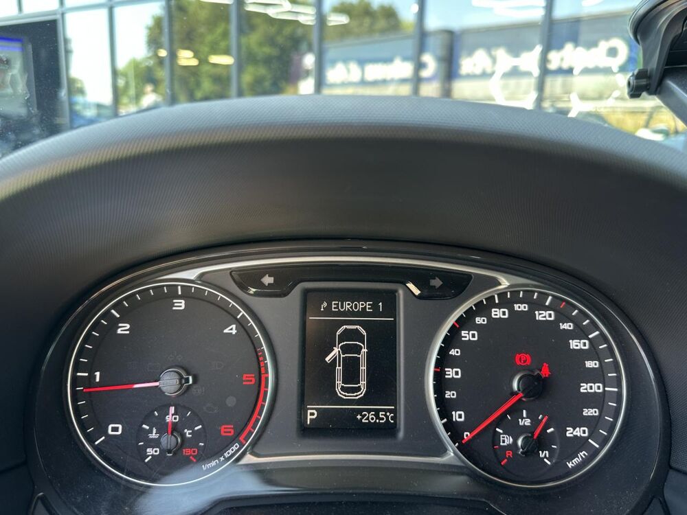 A1 Sportback 1.6 TDI DPF - 90 - BV S-Tronic Business line - GA 2013 occasion 33450 Montussan