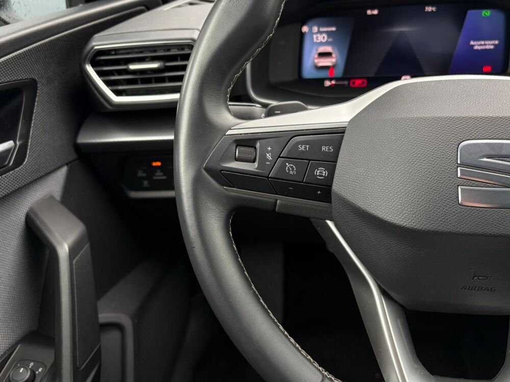 Leon 2.0 TDI 150 DSG7 Business avec Cam&eacute;ra et Apple Car Play 2024 occasion 35300 Foug&egrave;res