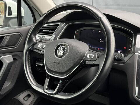 Tiguan 2.0 TDI 150 DSG7 R-Line avec Hayon &eacute;lec, Cam&eacute;ra et Attelage 2020 occasion 35300 Foug&egrave;res