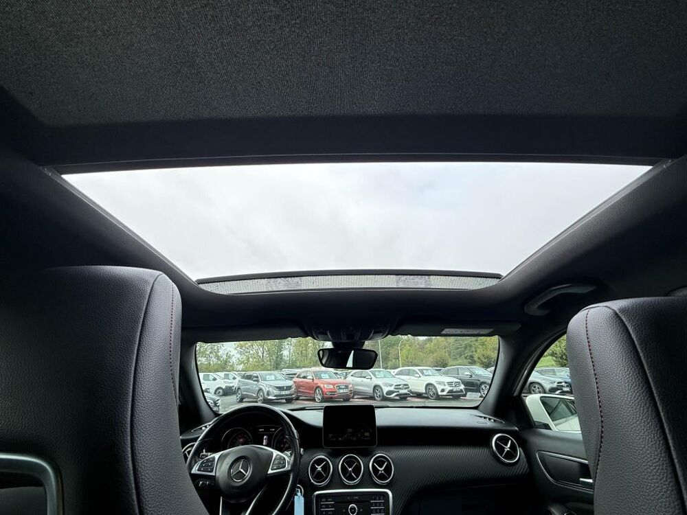 Classe A A 180 d - BV 7G-DCT Sport Edition - TOIT OUVRANT + CAMERA AR 2018 occasion 19100 Brive-la-Gaillarde