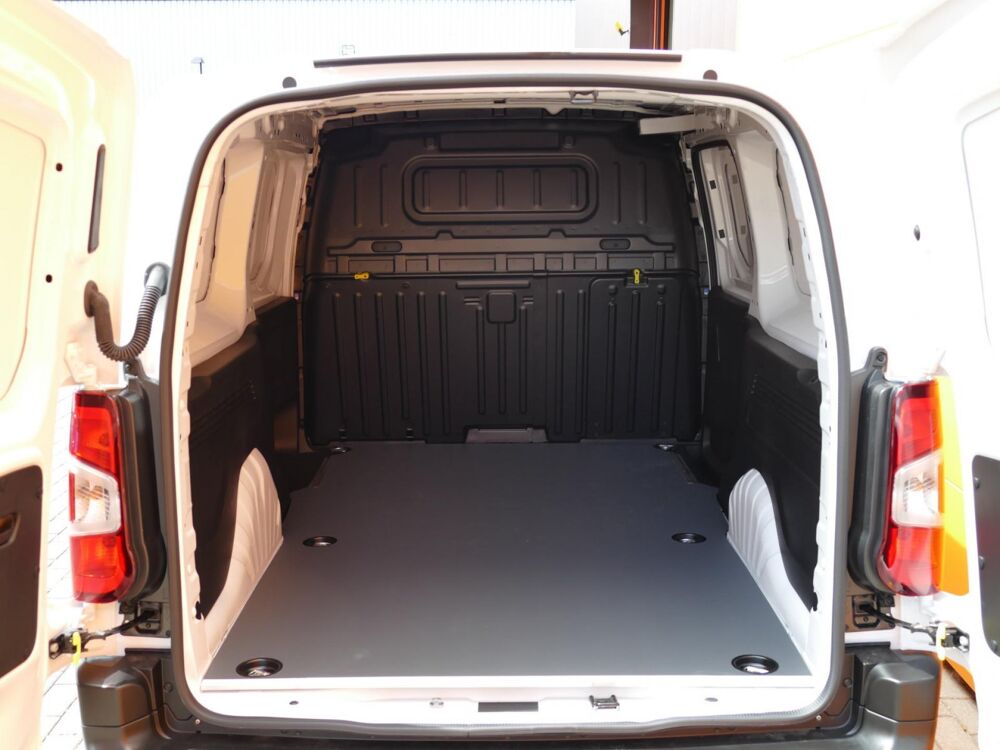 Berlingo III VAN BLUEHDI 130 XL 950KG - BV EAT8 - 3 PLACES PACK TECHN 2026 occasion 77090 Coll&eacute;gien